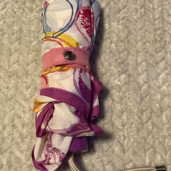 Rainbow Coach Compact Umbrella - Picture 5 of 6